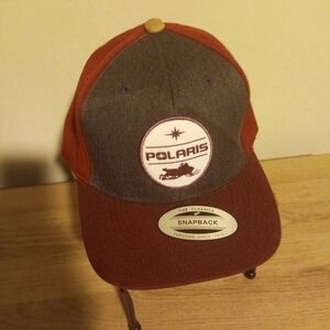 Polaris Snapback Hat in Dark Gray and Maroon ~ Free Shipping! ☆
